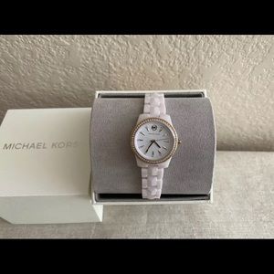 (No battery) Michael Kors Runway Mercer Pink Ceramic 28MM Watch